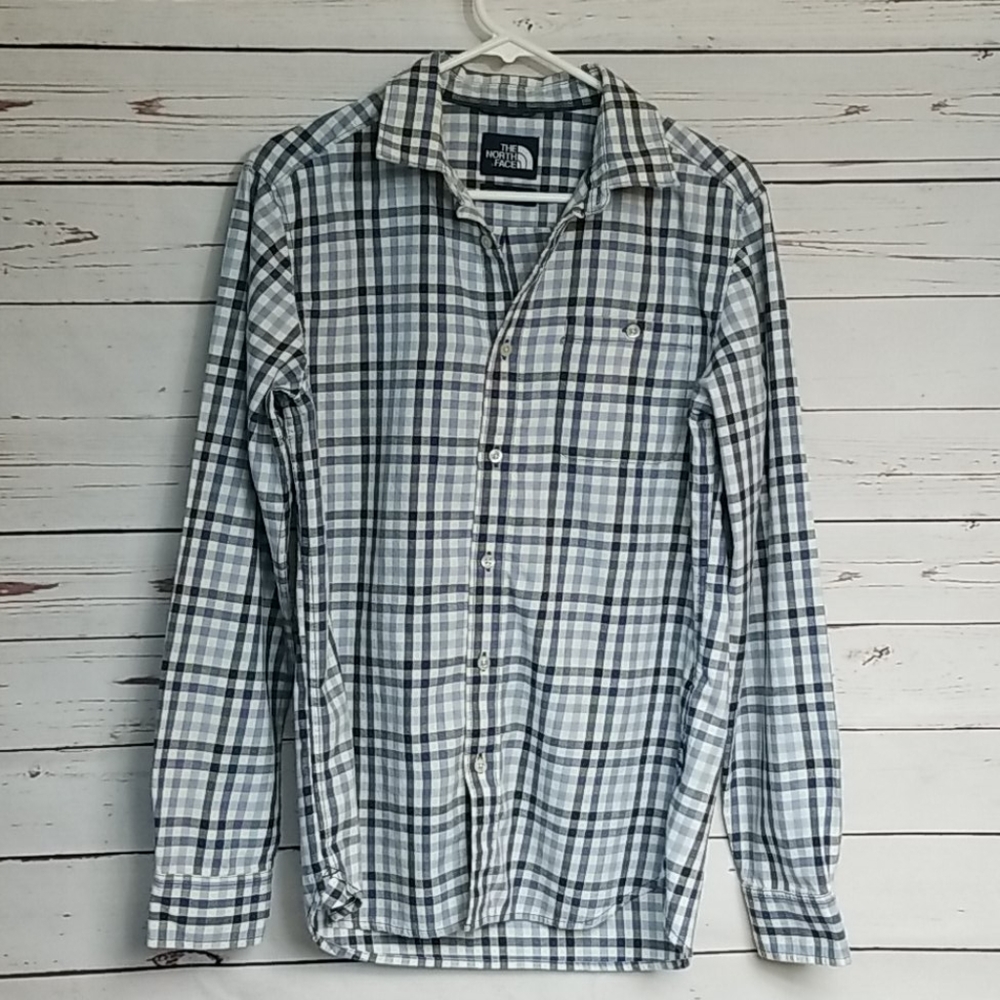 North Face long sleeve shirt